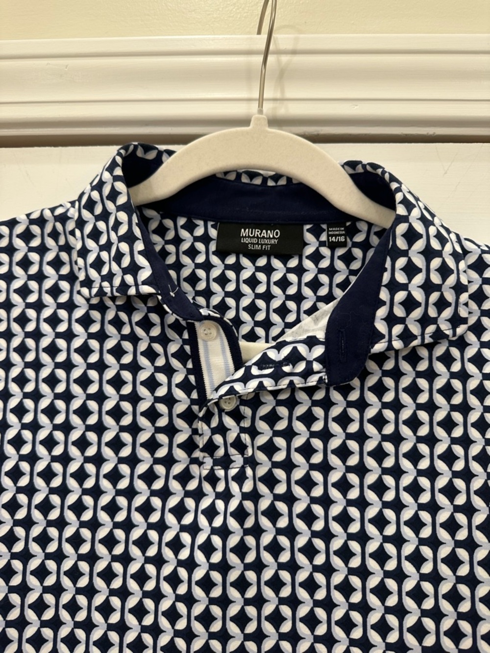 Murano Liquid Luxury Navy and White Geometric Slim Fit Collared Shirt Boys 14/16 - Picture 5 of 9